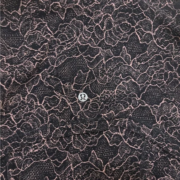 Lululemon Hooded Define Jacket *Nulu pink and black - Picture 7 of 8